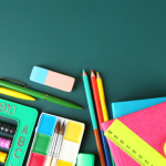 Kit escolar, esporte e projetos sociais fortalecem a permanência e a equidade na educação, como destaca Sérgio Bento De Araújo ao analisar iniciativas que transformam realidades.